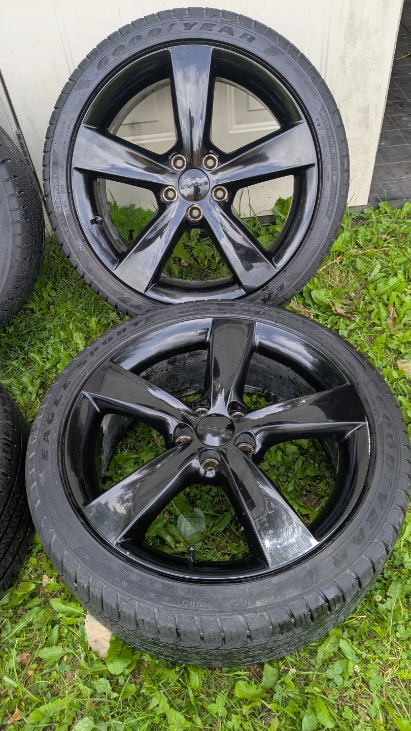 Original Alloy Rims & New Tires - photo 3