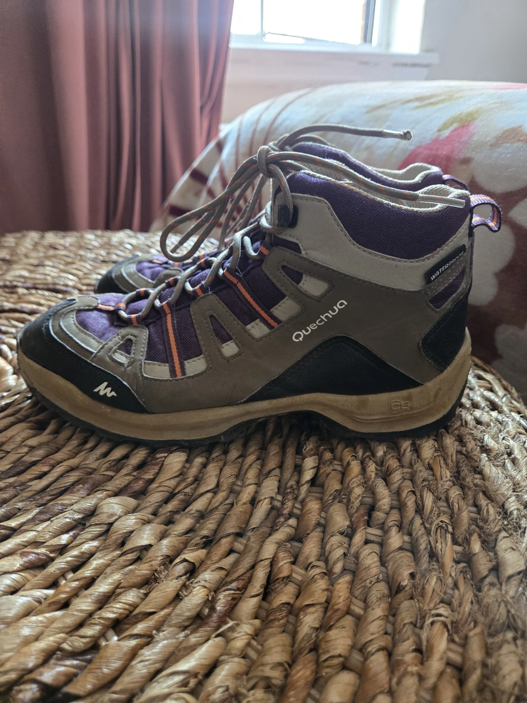 Decathlon Quechua Waterproof Hiking Boots - Women's Size 7