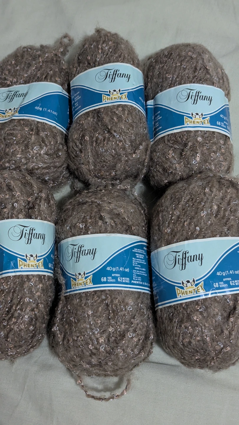 Pheatentex Tiffany Yarn - Pebble Color