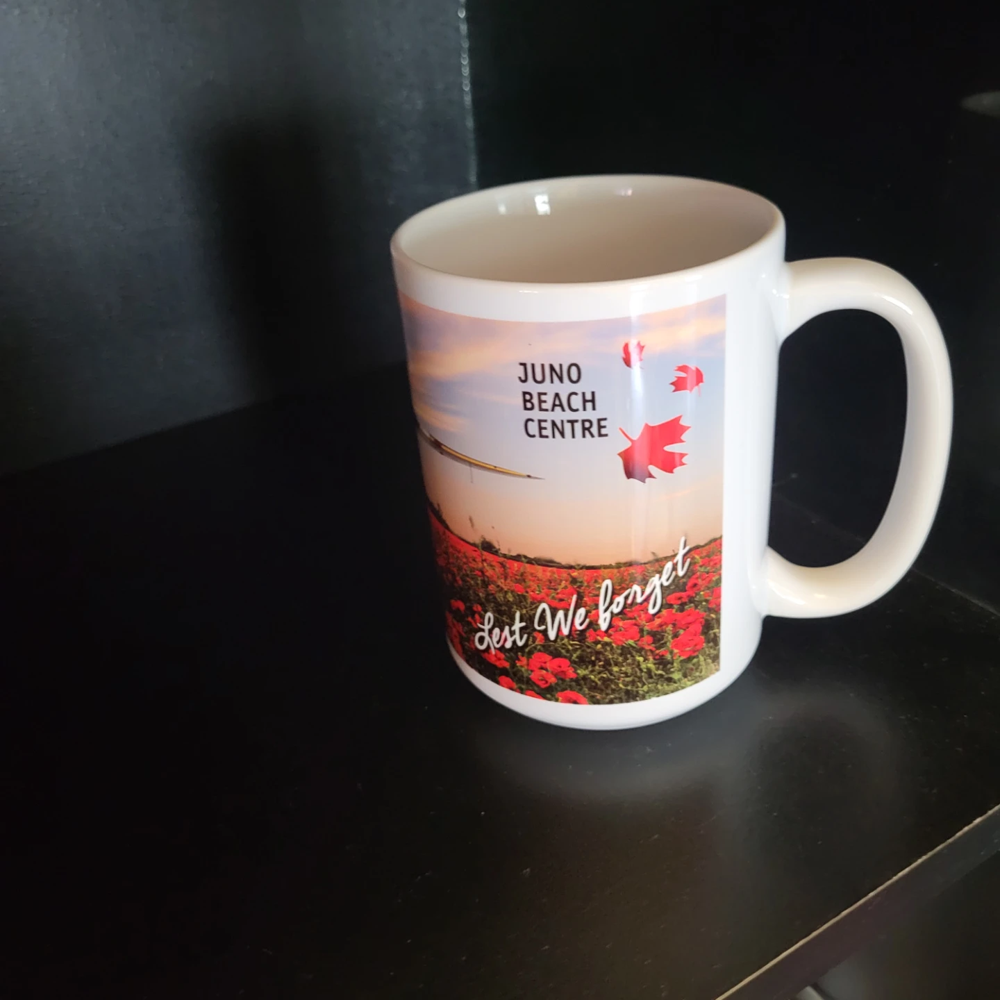 Pearl Juno Beach Ceramic Mug - Lest We Forget