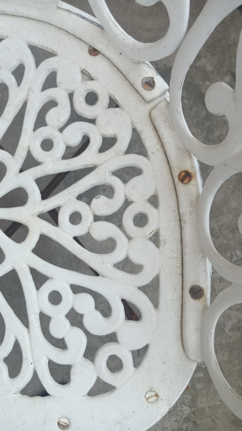 White Cast aluminum Garden Chair - photo 3