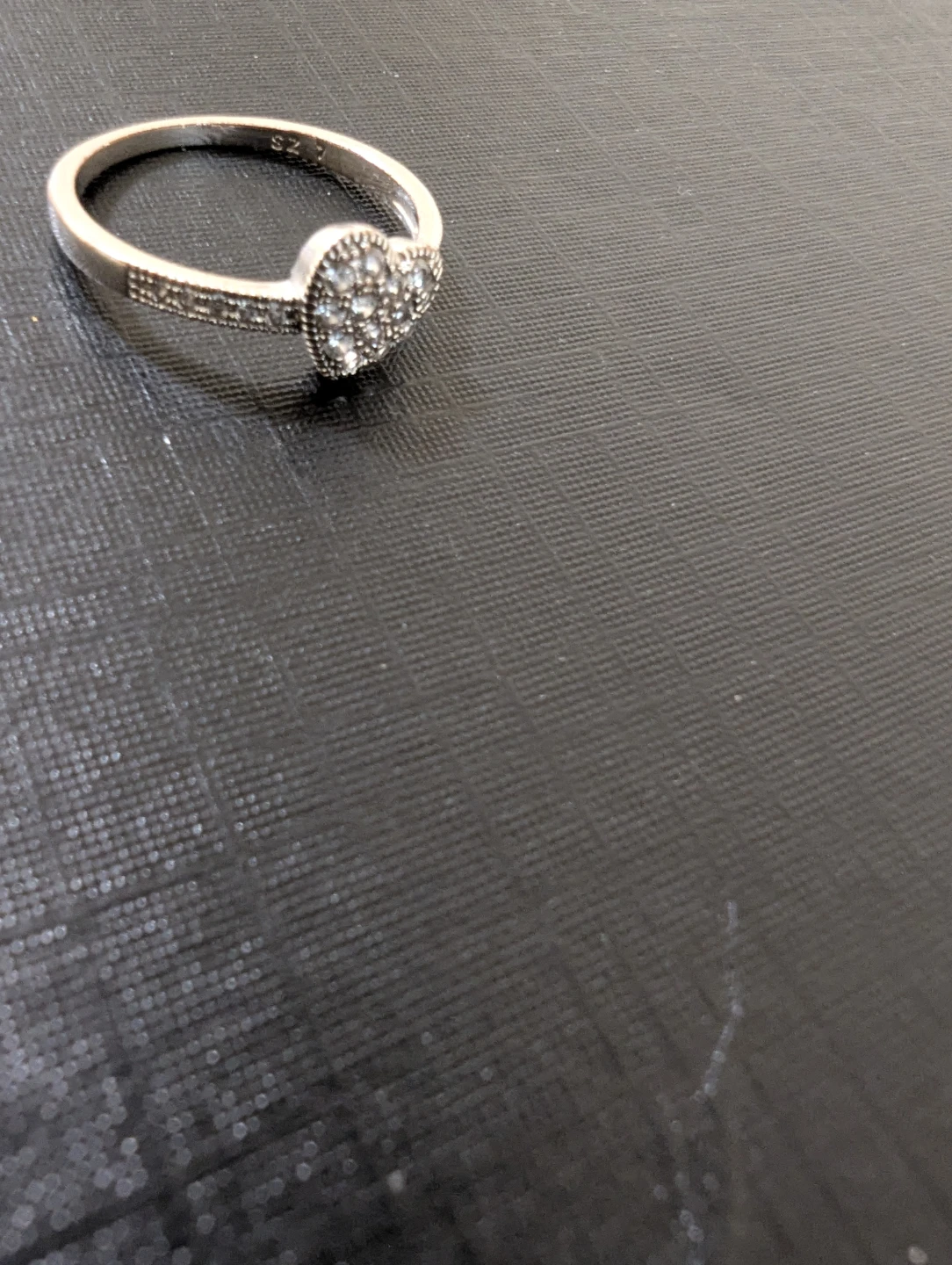 Heart Shaped Ring with CZ Stones - photo 4