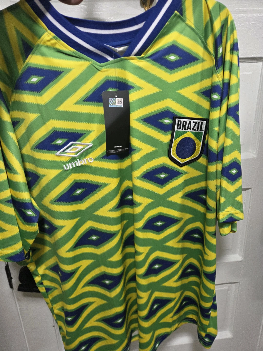 Umbro Brazil National Team Soccer Jersey L - photo 5