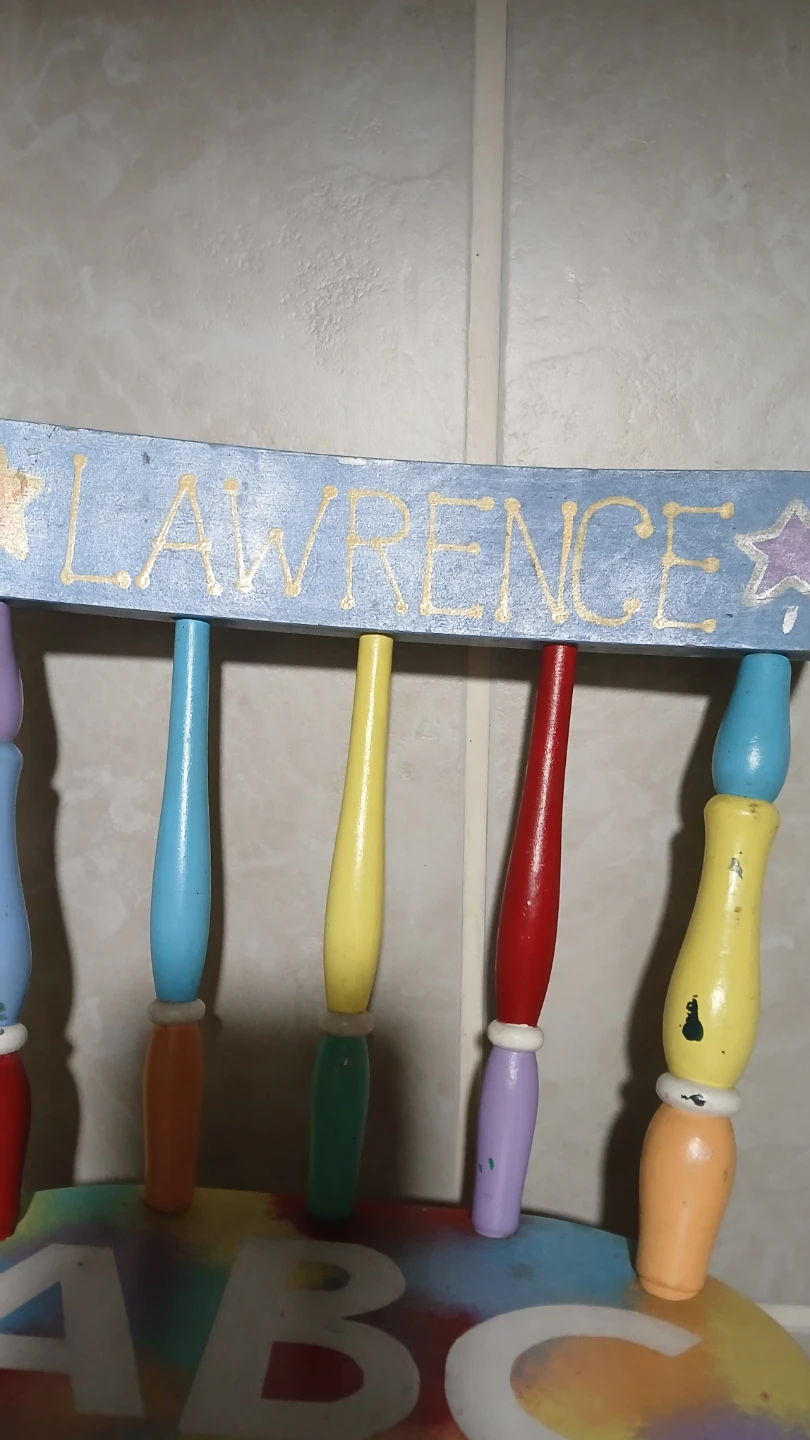 Child' chair for $5.00 - photo 2