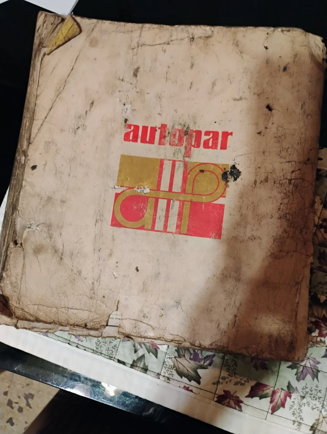Vintage Manual from BP Service Station  - 1967 Car Care Guide - photo 2