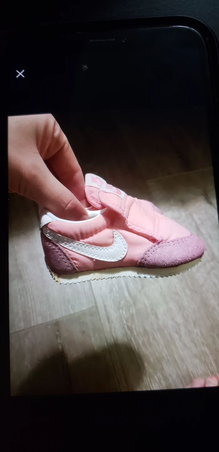 $100 vintage baby nike sneakers size 2 - photo 2