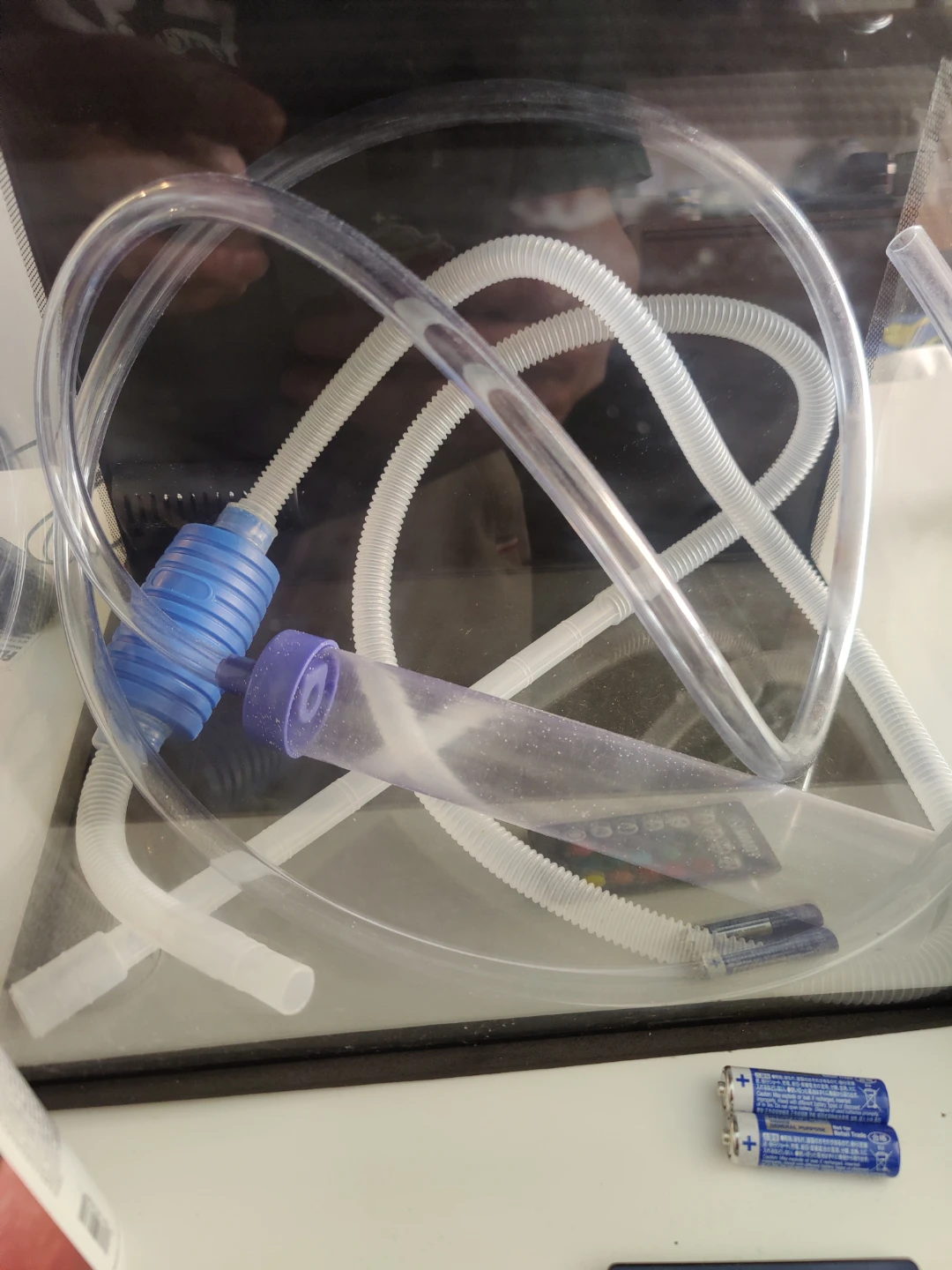 Fluval Aquarium Kit with Automatic Fish Feeder and Accessories - photo 5