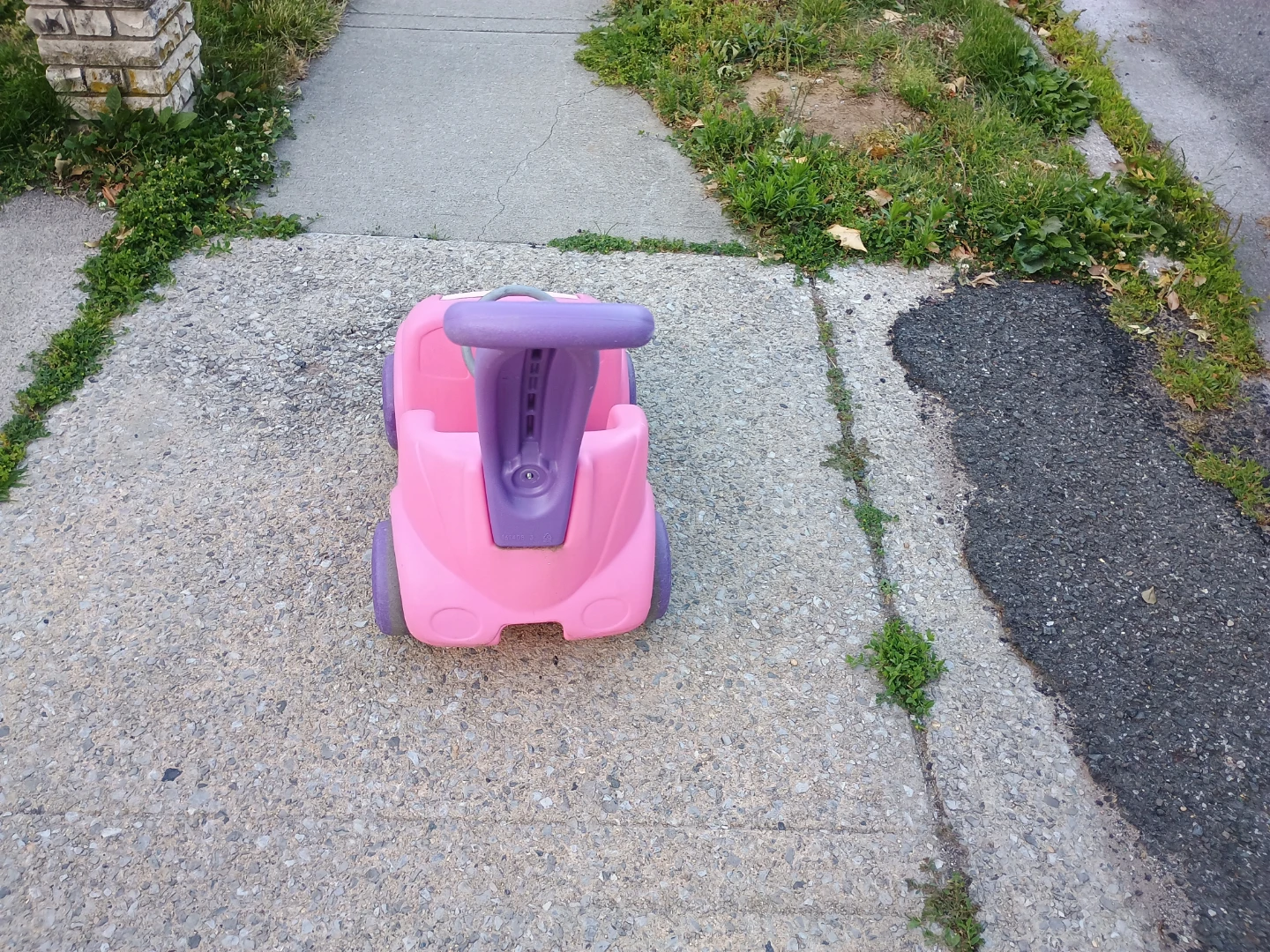 Step2 Push Around Racer Ride-On Toy Car Pink - photo 5