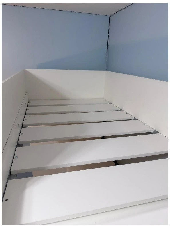 Loft bed with storage and table - photo 4