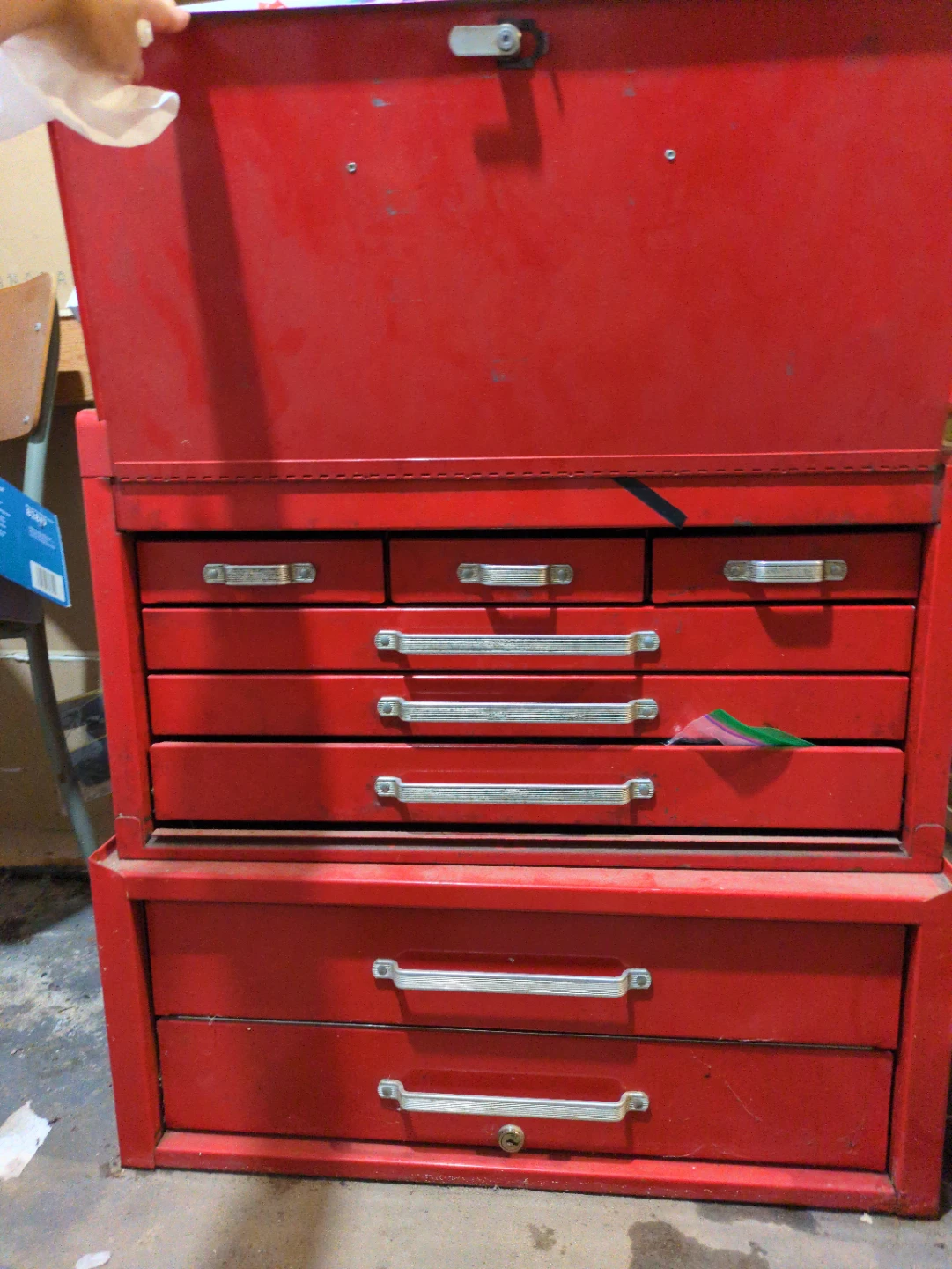Mastercraft Red Metal Toolbox - photo 2