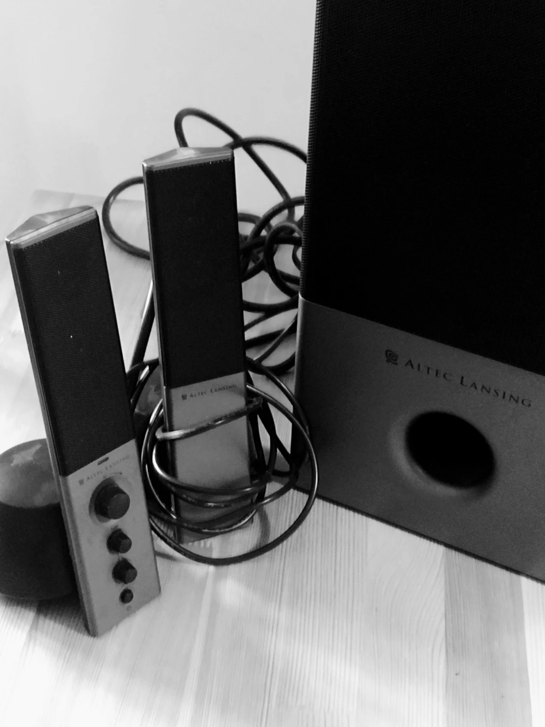 Altec Lansing Boombox & Speakers