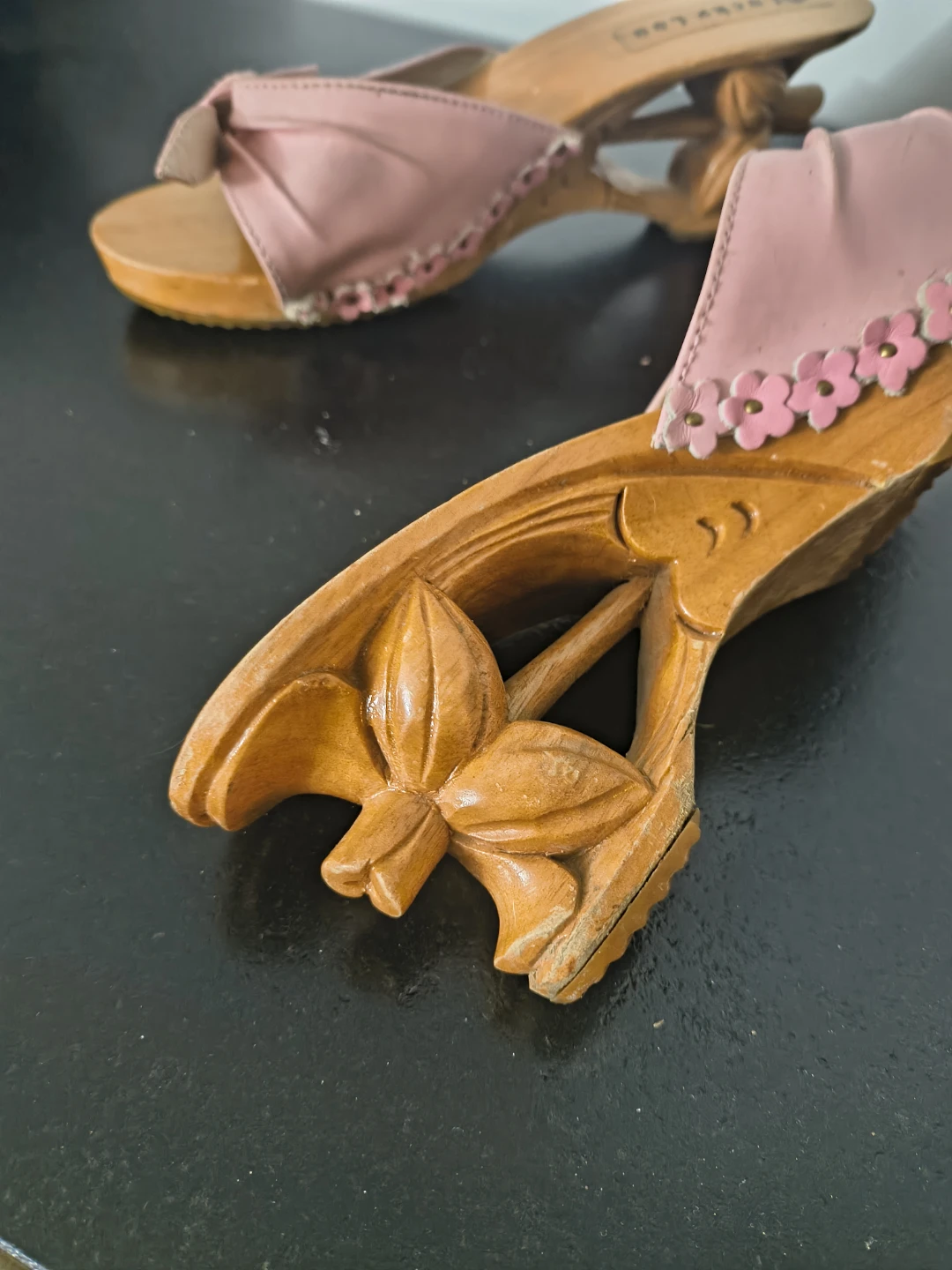 Authentic Lucky Lou vintage wooden shoes - photo 2