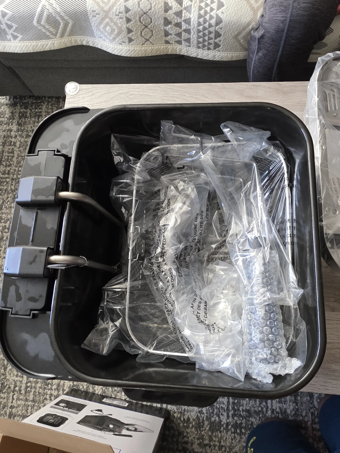 Brand new Mainstays 4L Deep Fryer - photo 3