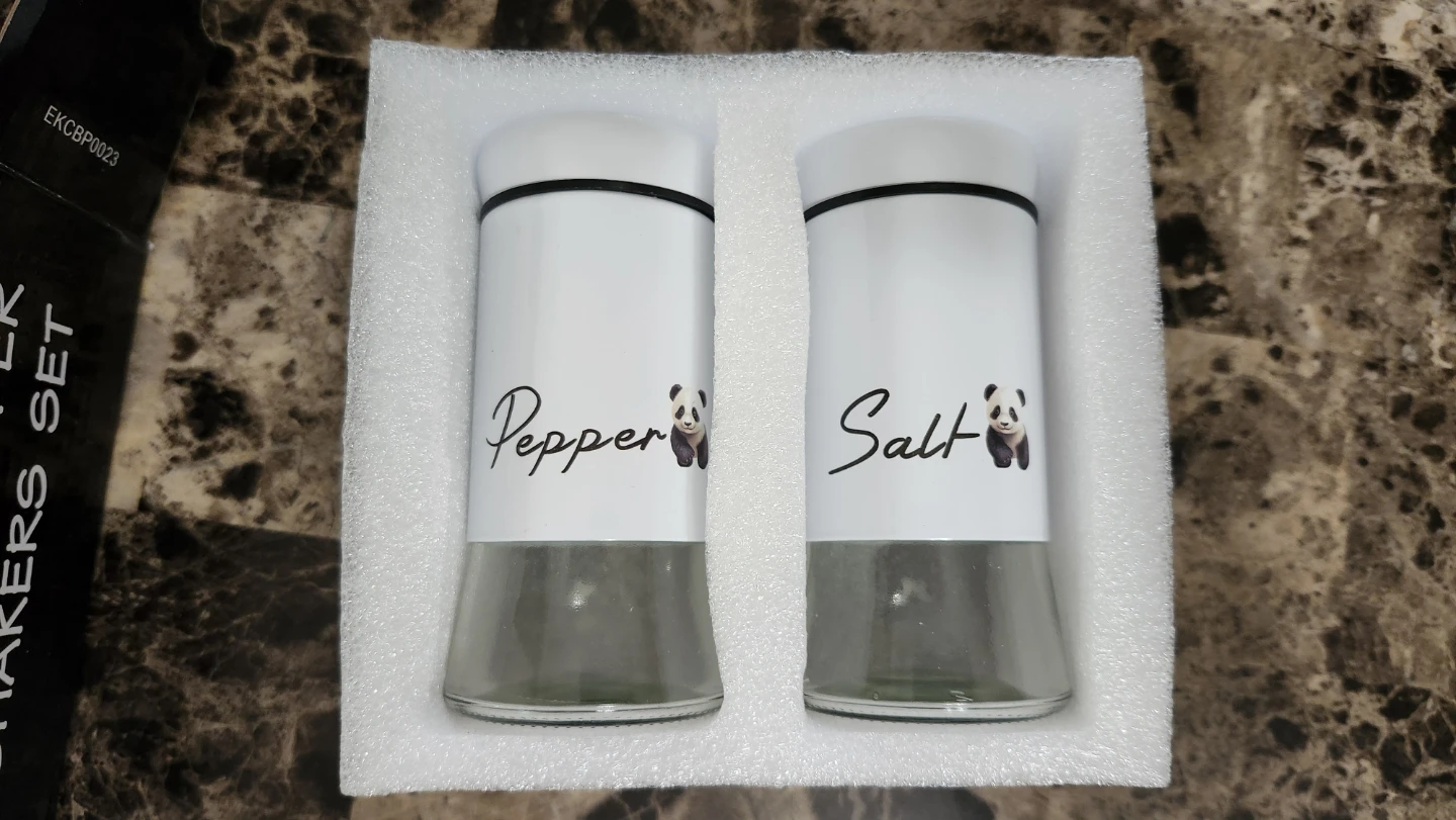 Salt and Pepper Shaker Set with Pandas - photo 2