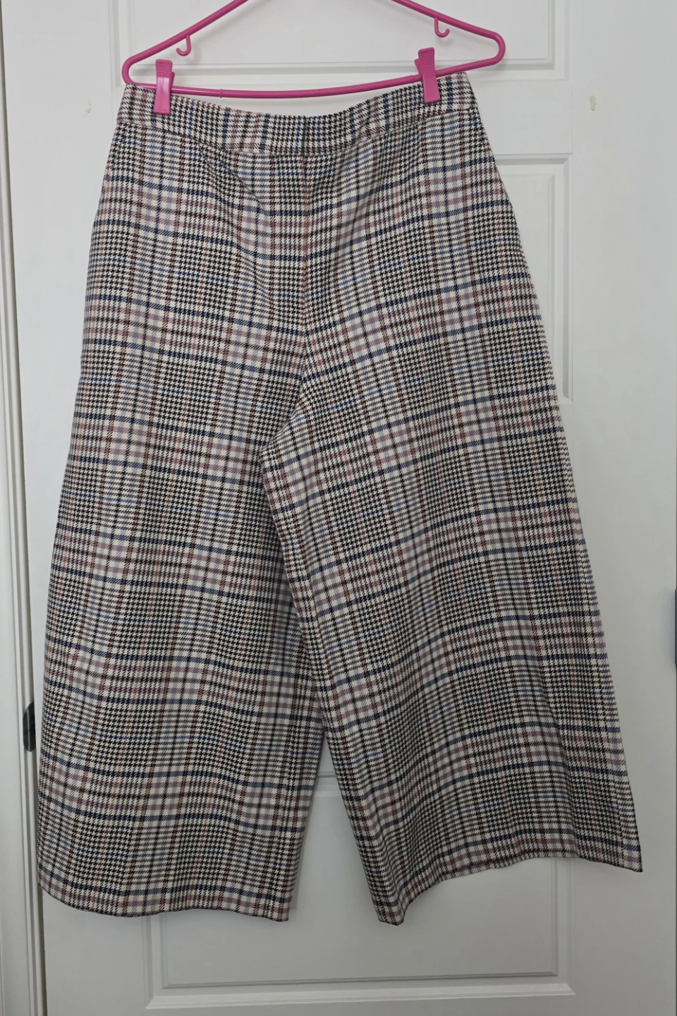 Massimo Dutti Plaid Gauchos/Cropped Pants Size 12