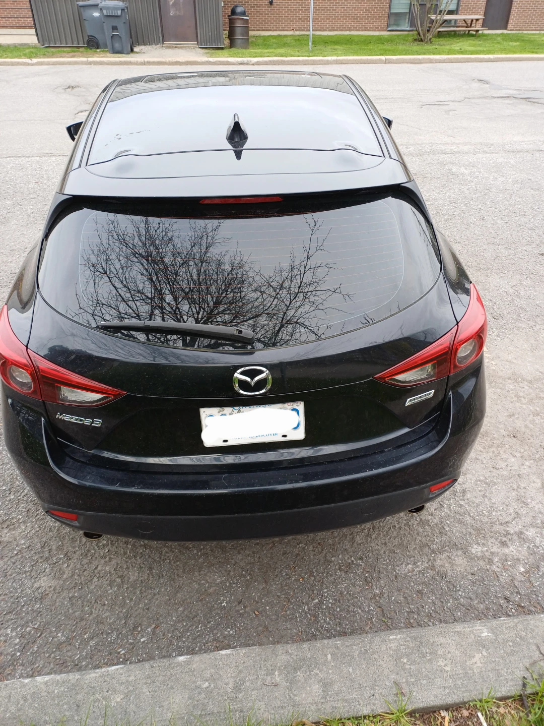 Black Mazda 3 Hatchback - photo 4