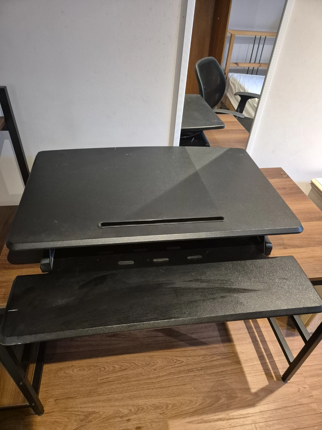 AirLiftPro Adjustable Standing Desk Converter - photo 3