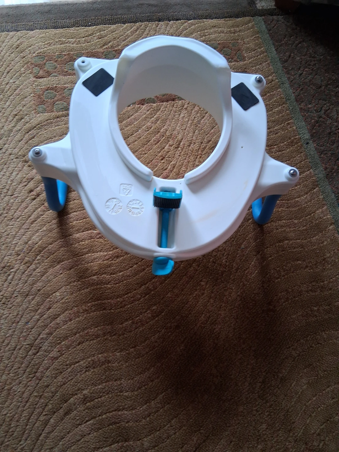 RAISED TOILET SEAT 3" - photo 2