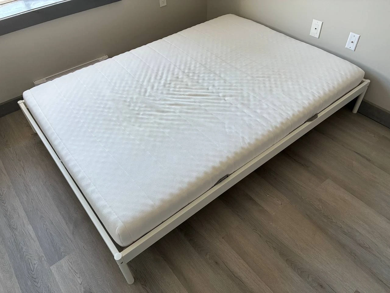 IKEA Full/Double Bed Frame + Mattress + Duvet + Ergonomic Pillow - photo 3
