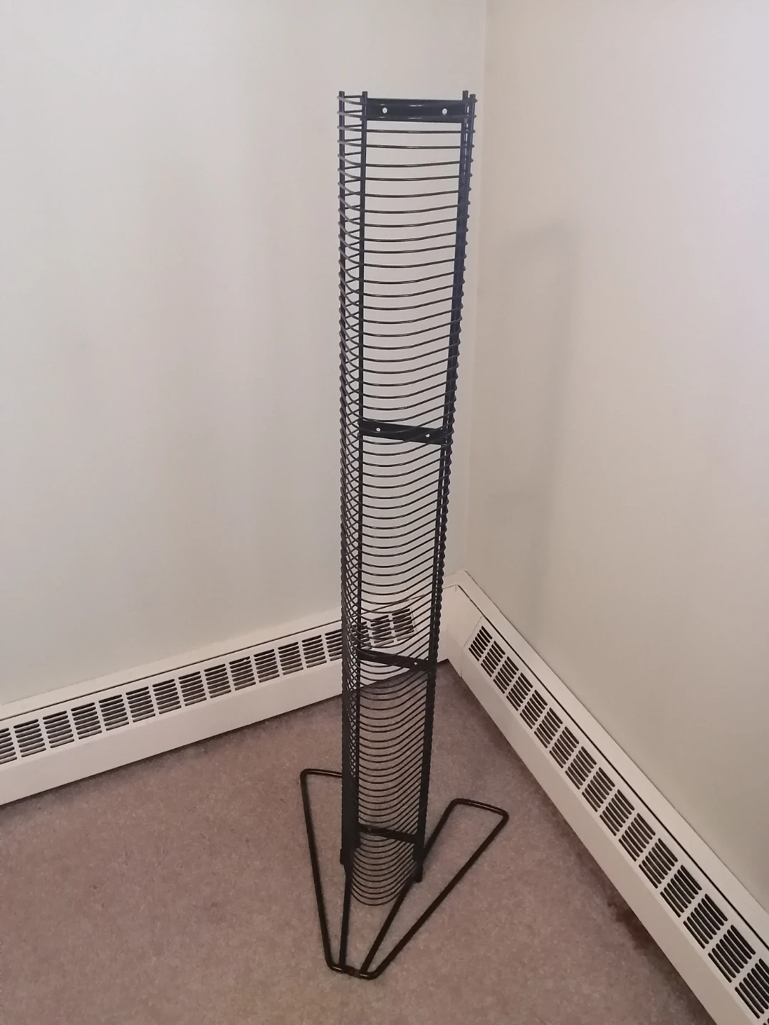 CD/DVD rack - photo 2