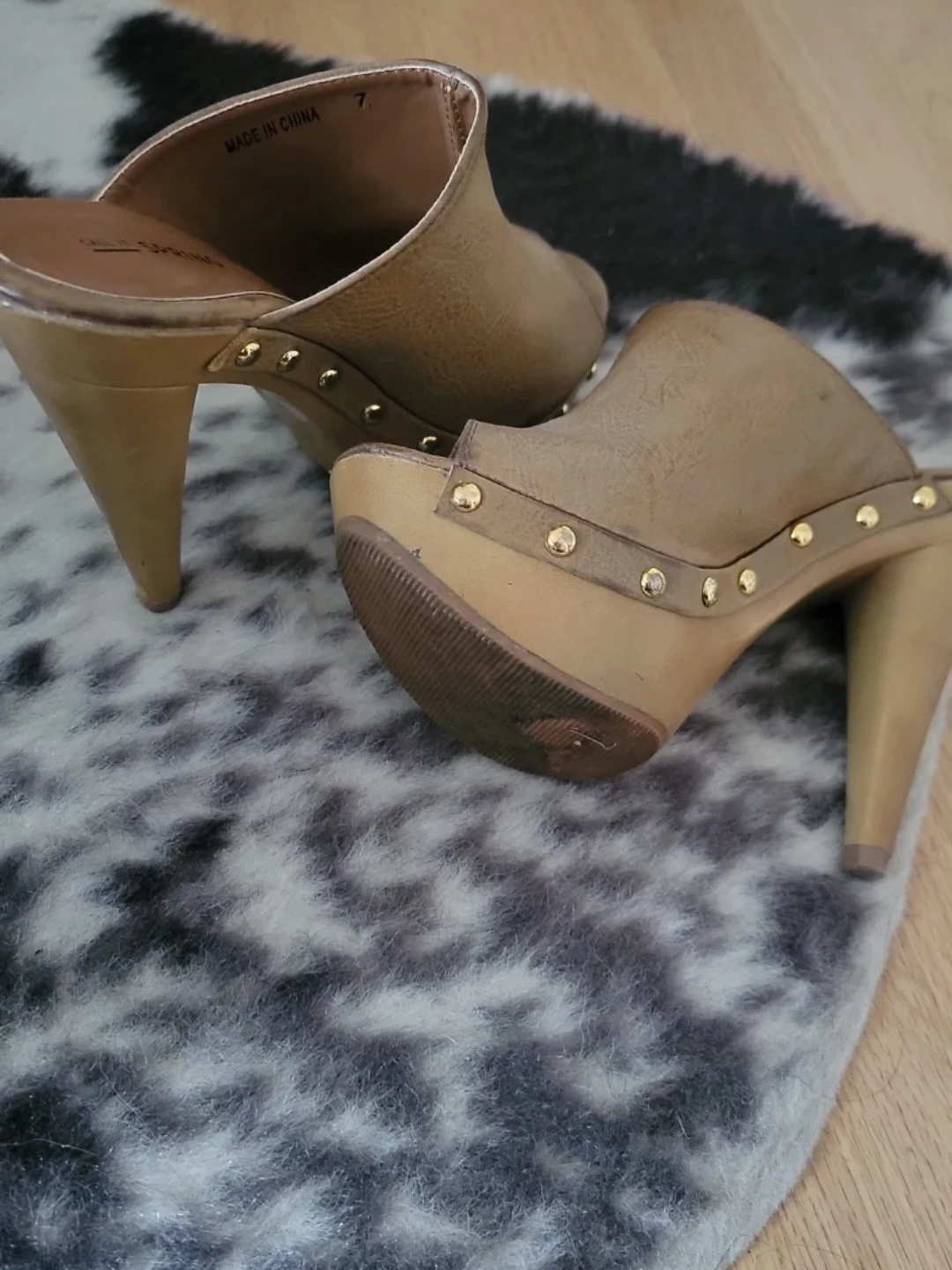 Call It Spring Peep-Toe Mules Size 7