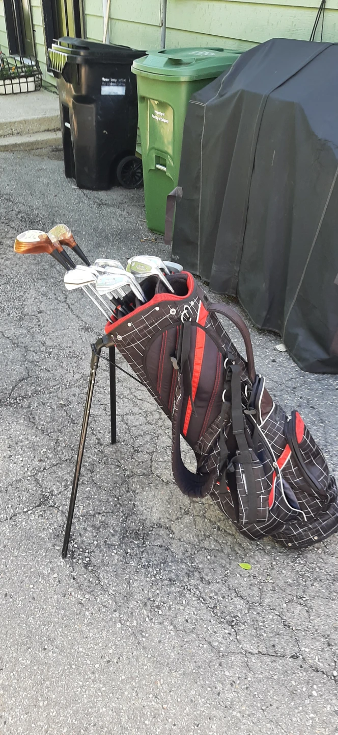 Complete Set Of Men's Right Handed Golf Clubs With Kickstand Bag - photo 2