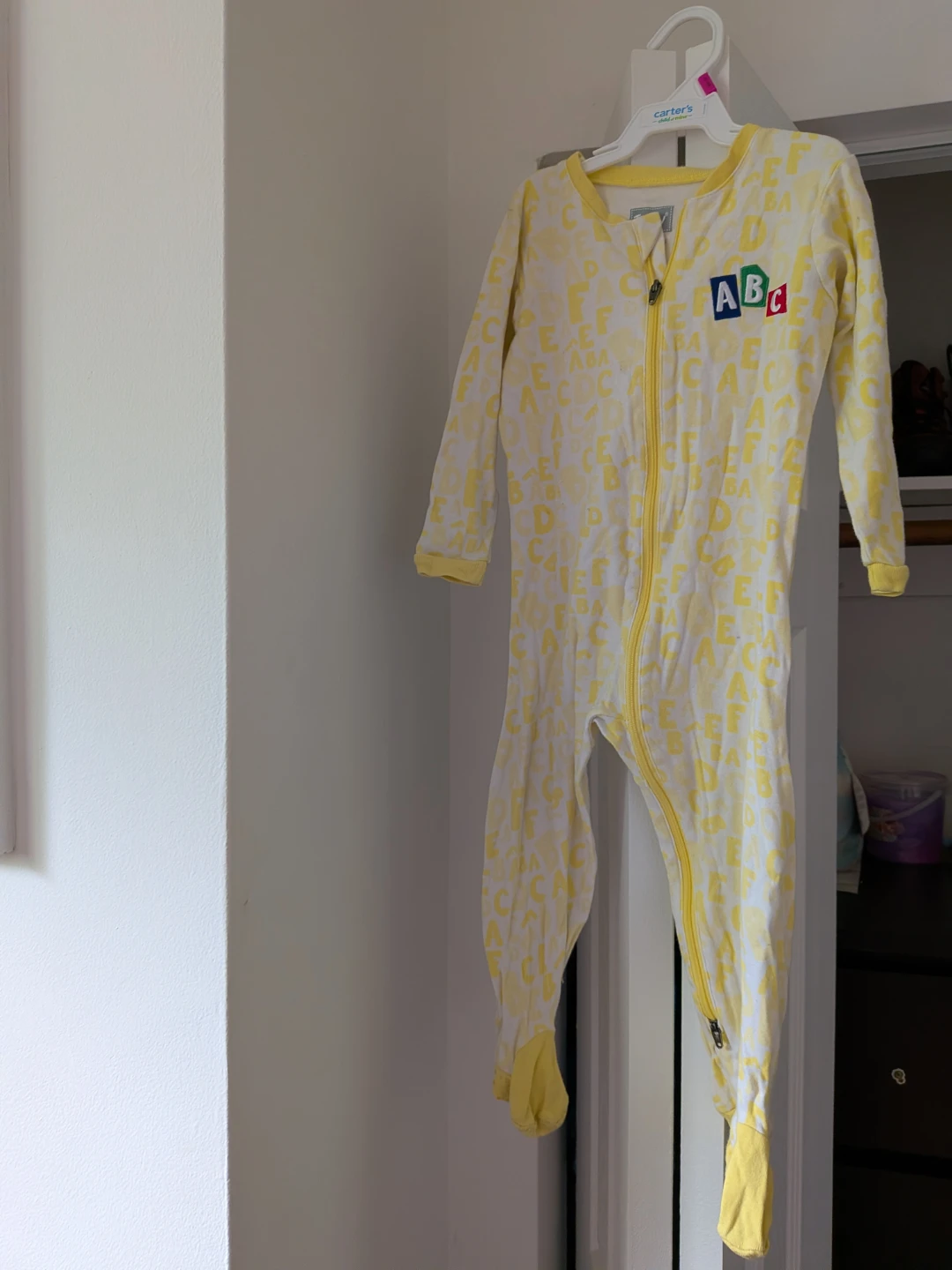 3 onesies 12-24 months - photo 2