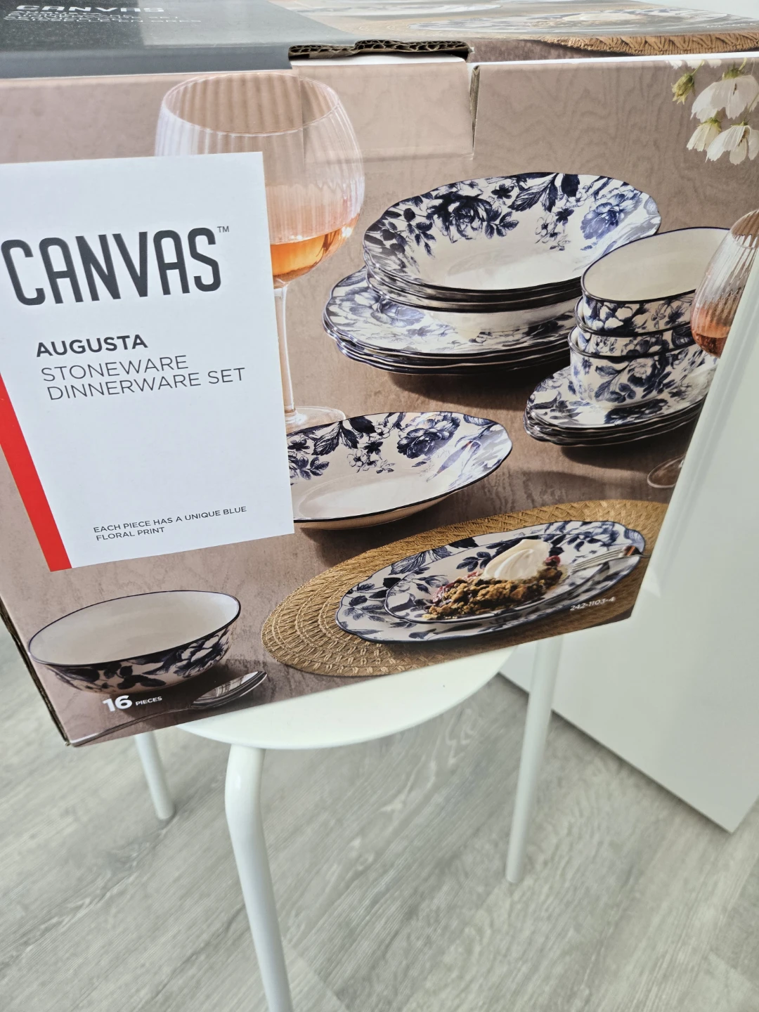 CANVAS Augusta Stoneware Dinnerware Set (Brand new, unopened) - photo 3