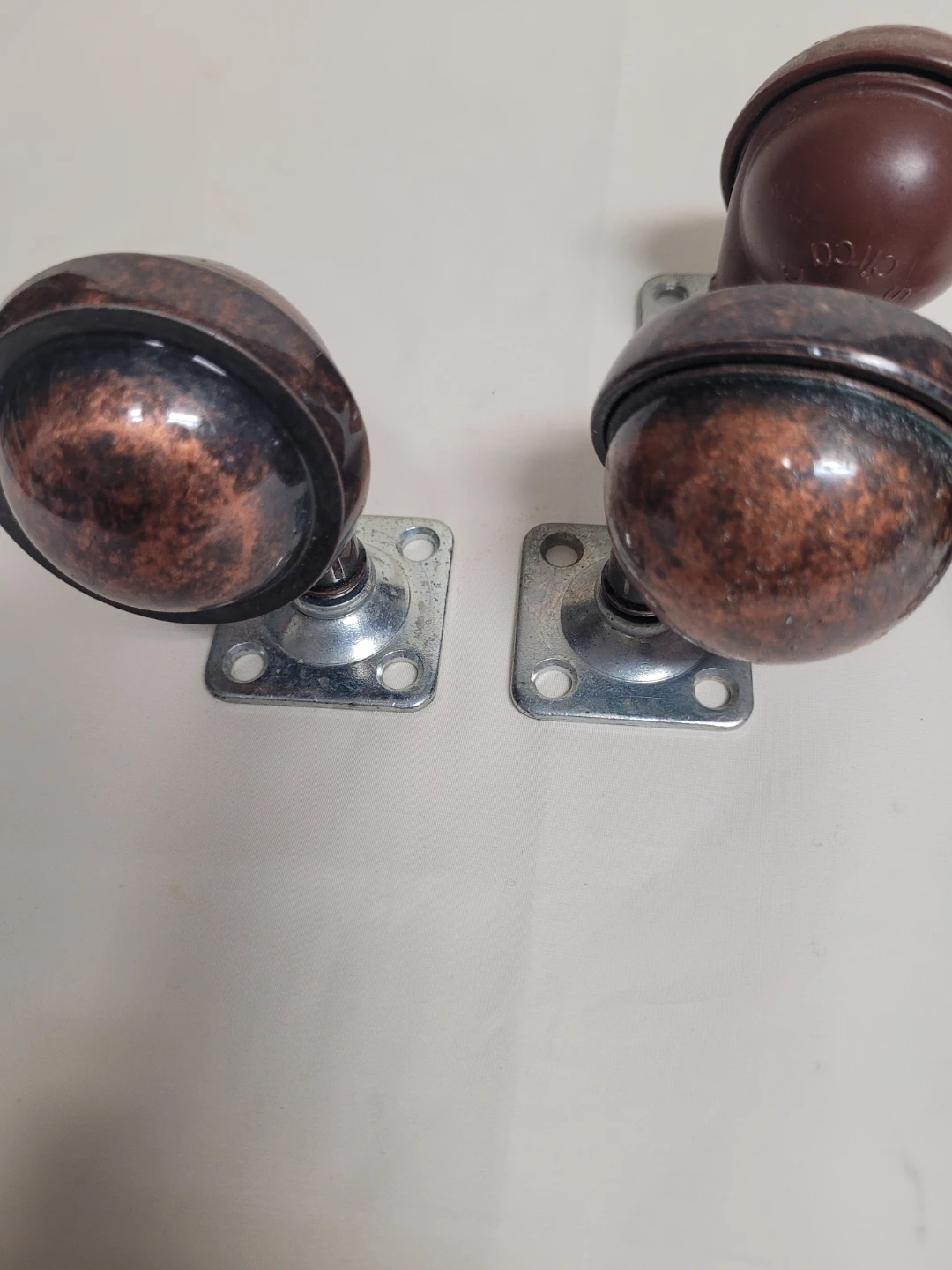 Set of 4 Ball Casters for Furniture - photo 2