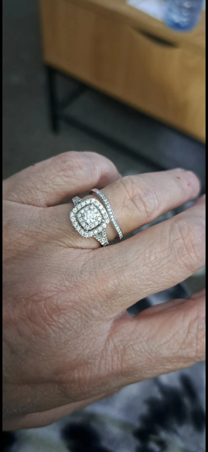 My Diamond Story Engagement Ring Set - photo 3