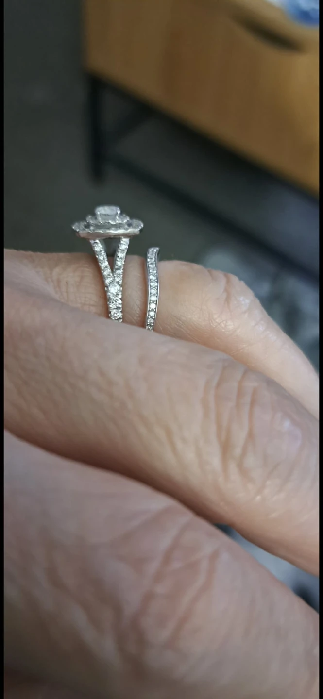 My Diamond Story Engagement Ring Set - photo 4