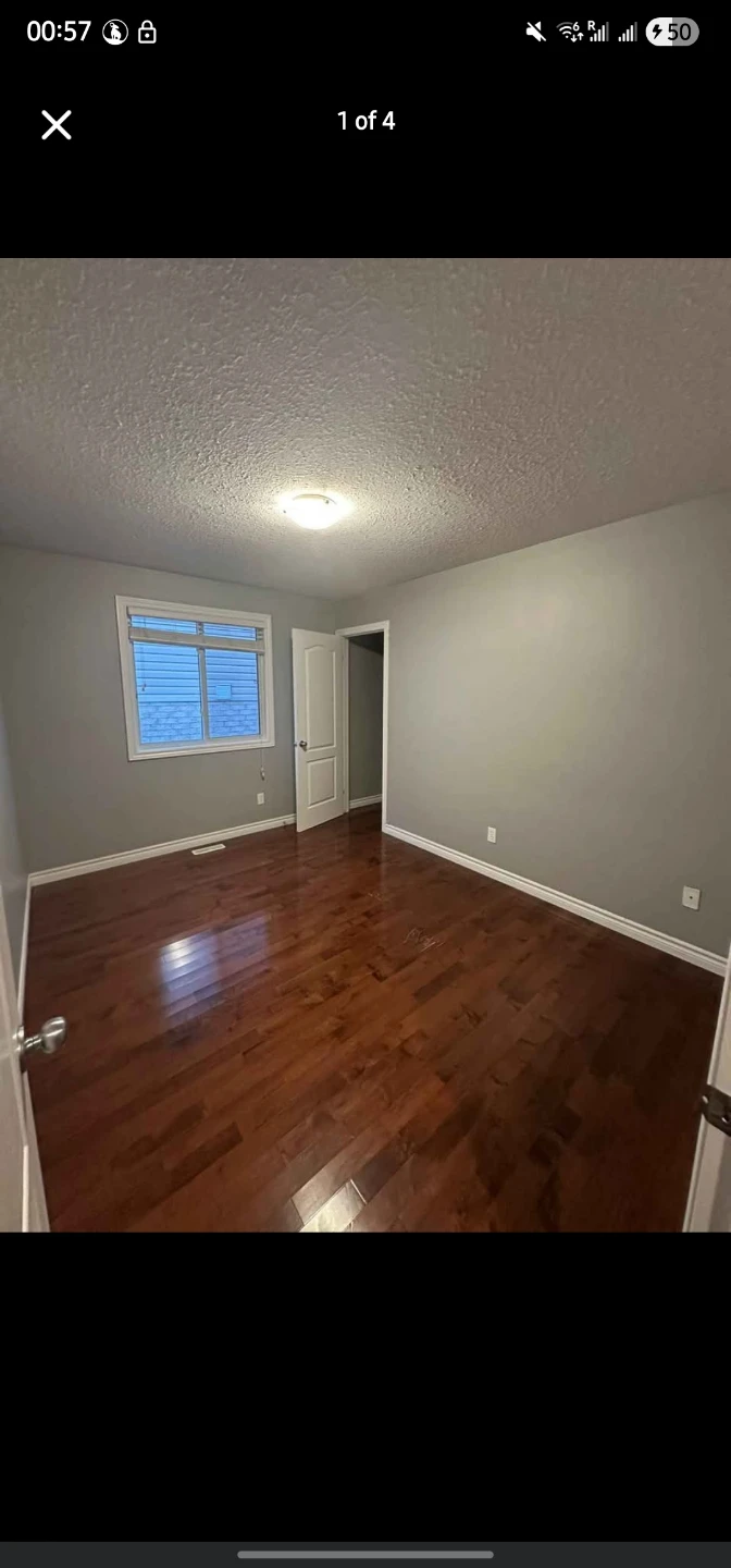 Room for Rent in Lovely Home - photo 3