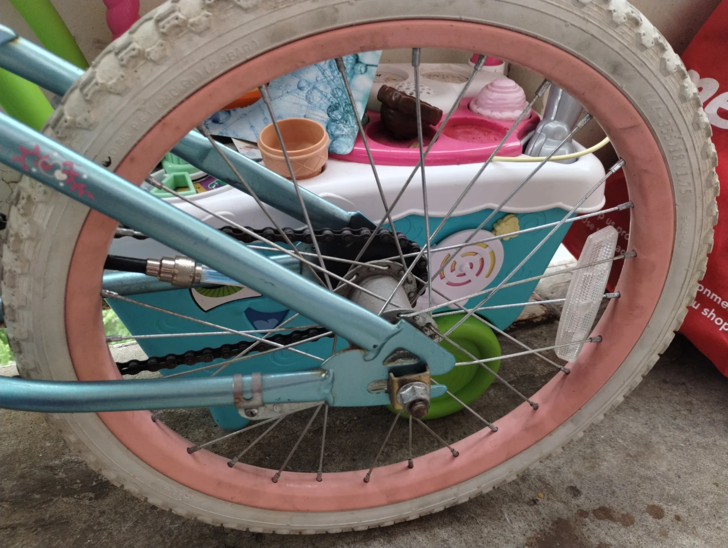 Movelo Razzle Kids Bike - photo 5