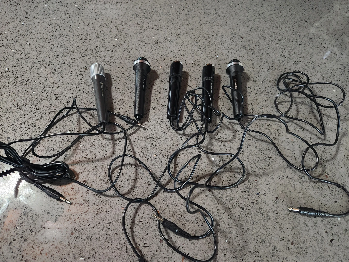 Lot of 5 Microphones - Bell & Howell, Lloyds - photo 2