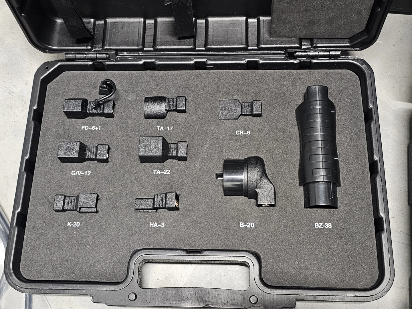 LAUNCH X431 Pro Car Diagnostic Tool - photo 2