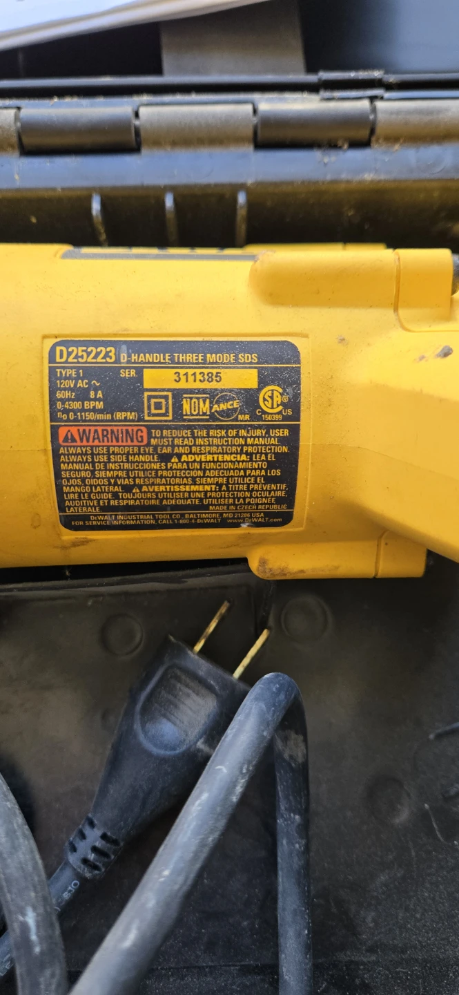 Dewalt Hammer drill - photo 3