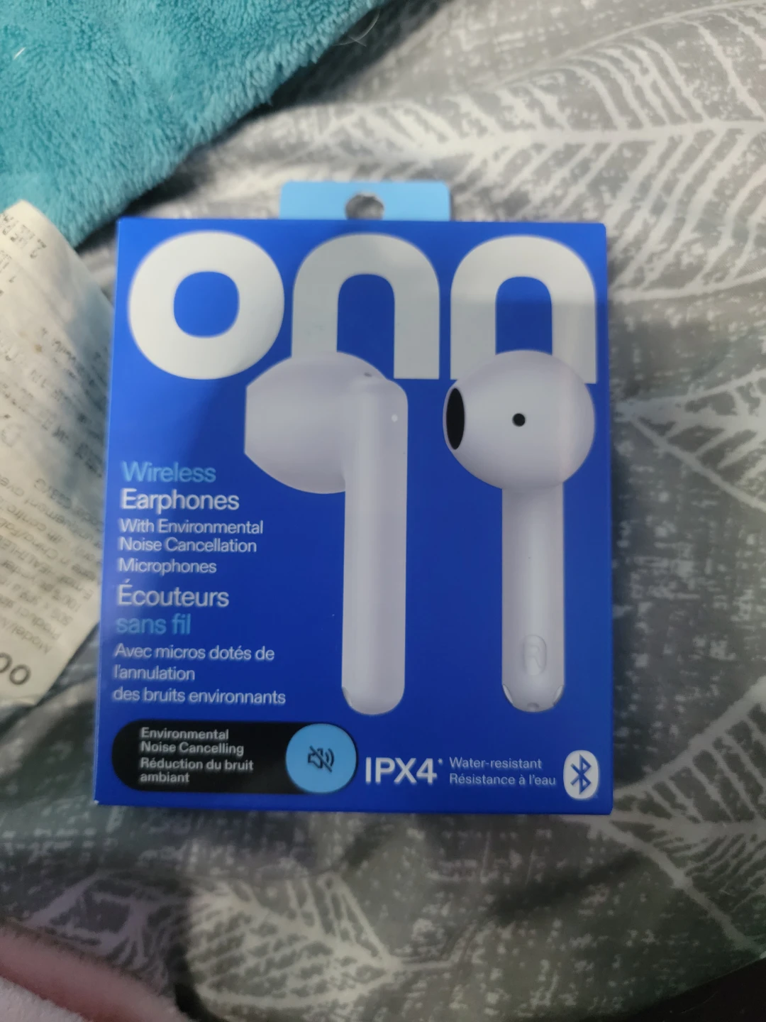 White Wireless Earphones