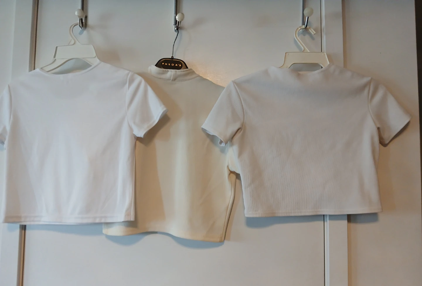 Three Women's Crop Tops. $4 EACH or 3 for $10. - photo 2