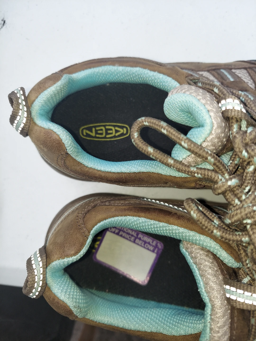 Keen Women's Hiking Shoes Size 6 - photo 3