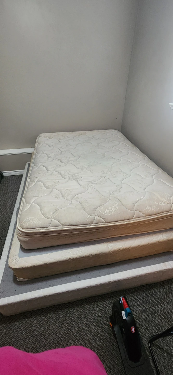 Used mattress - photo 2