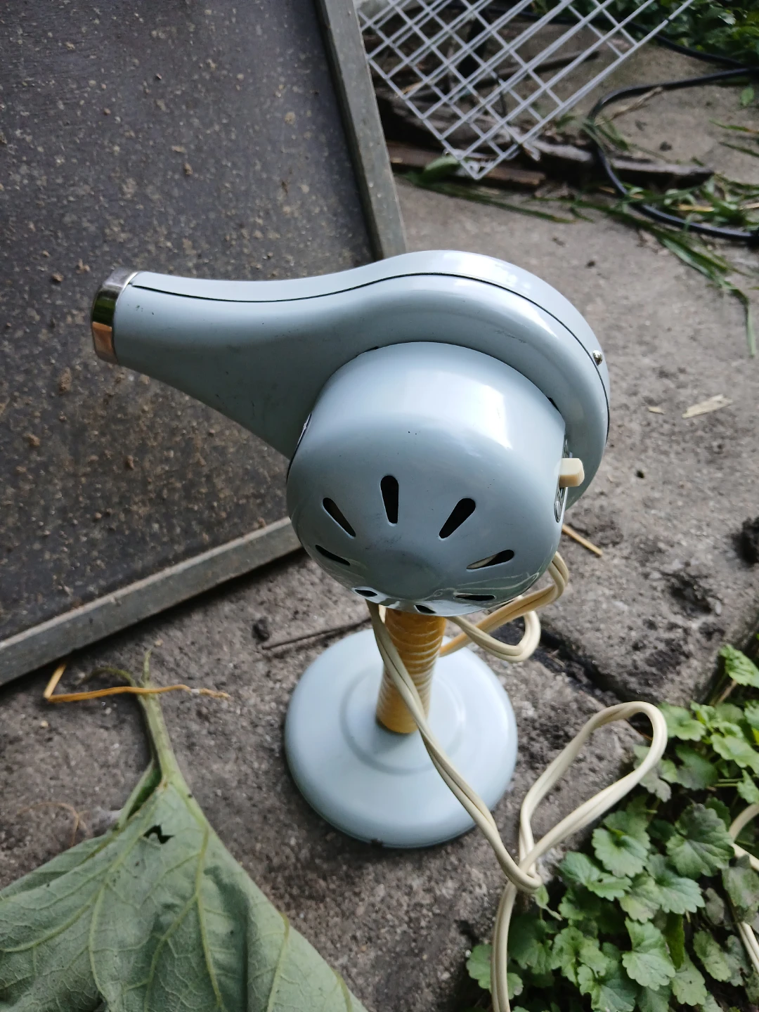 Vintage Beauti-Aire Electric Hair Dryer by Morris Struhl, Inc. - photo 3