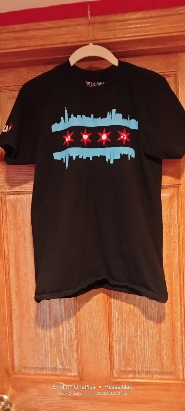 T-Shirt Size S