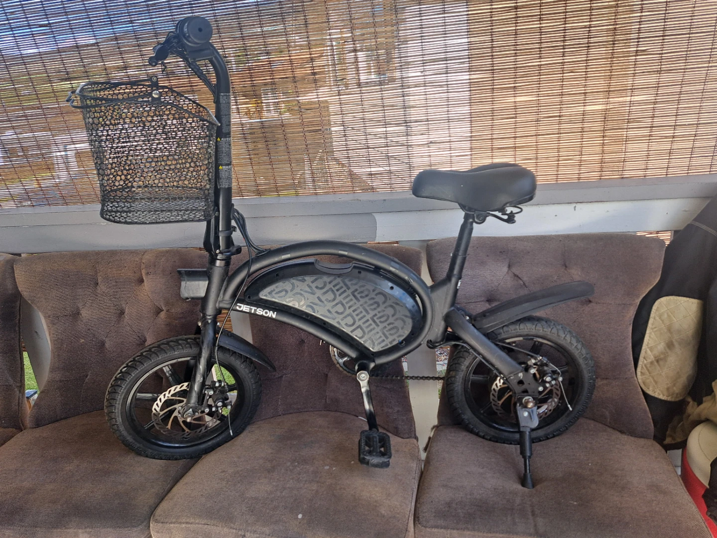 Jetson Electric Bike with Basket⚽️