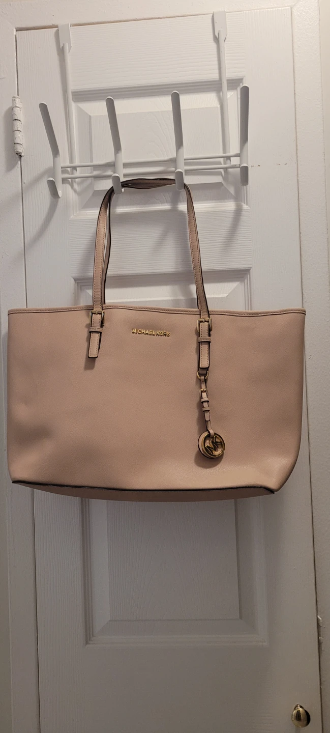 2 Michael Kors Tote Bag