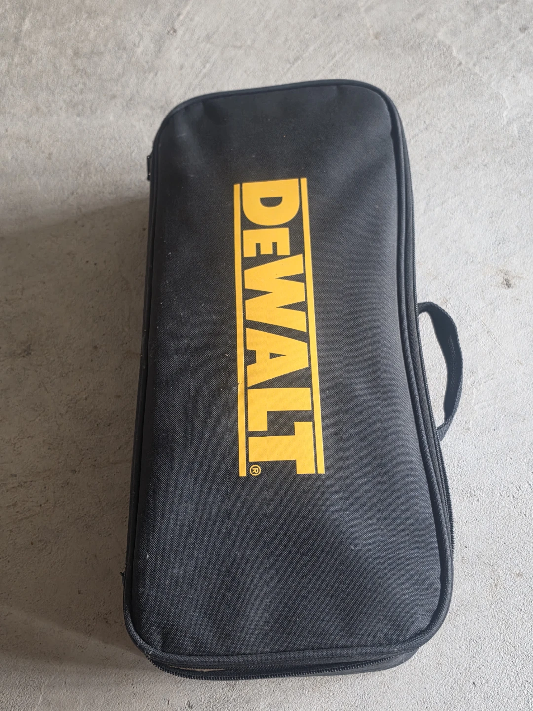 DEWALT DWE304 Reciprocating Saw with Case - photo 5