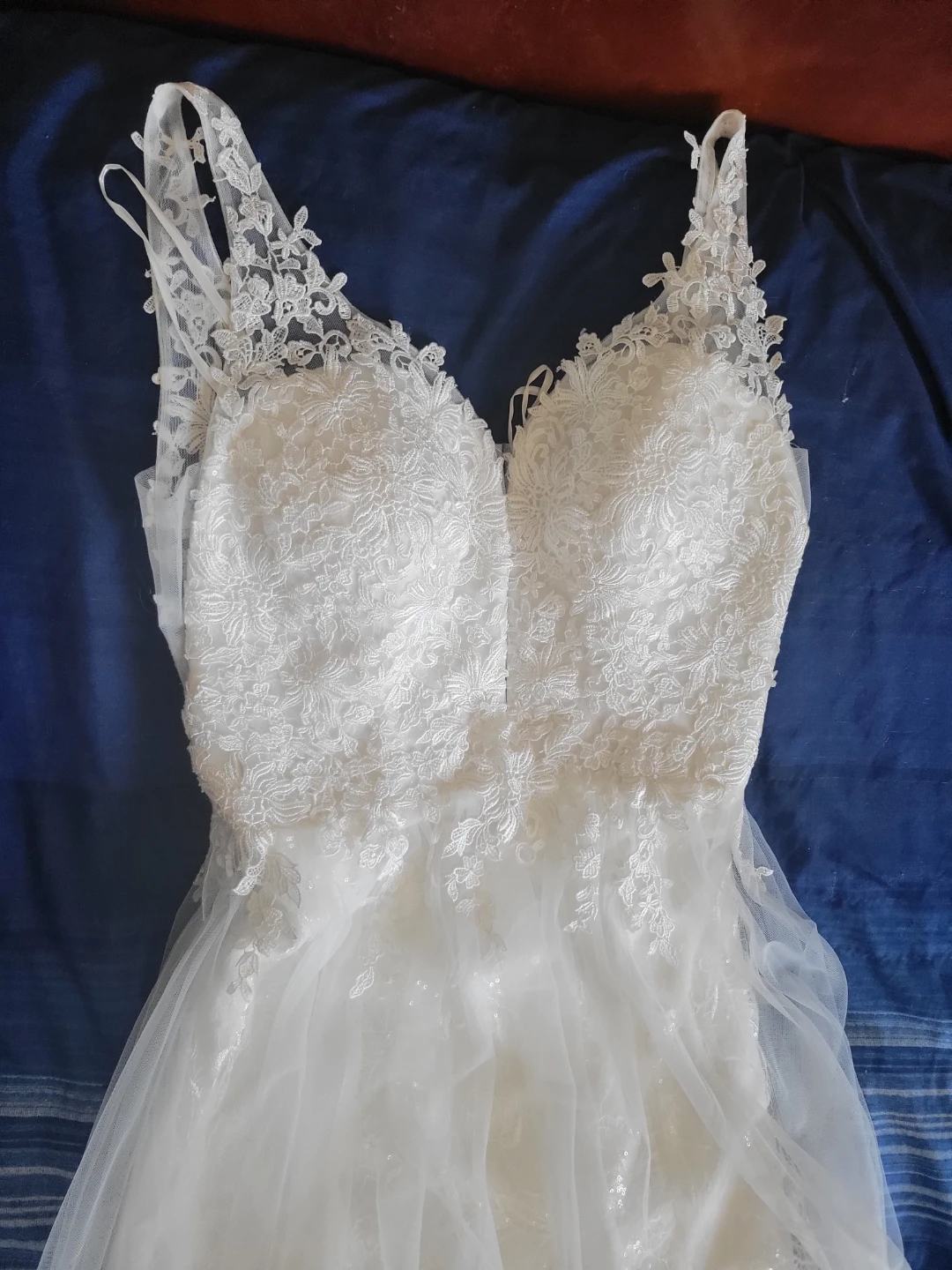 White Lace Wedding Dress