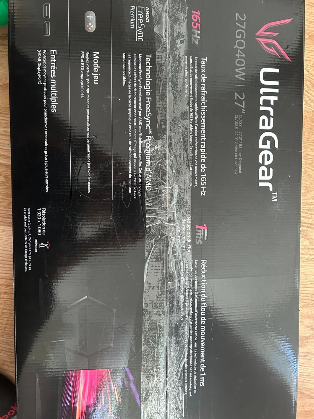 LG UltraGear 27GQ40W-B Gaming Monitor