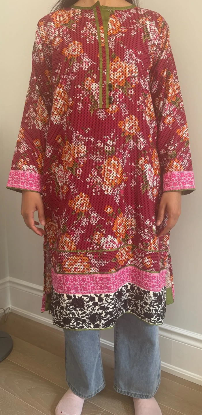 Various kurties - small size