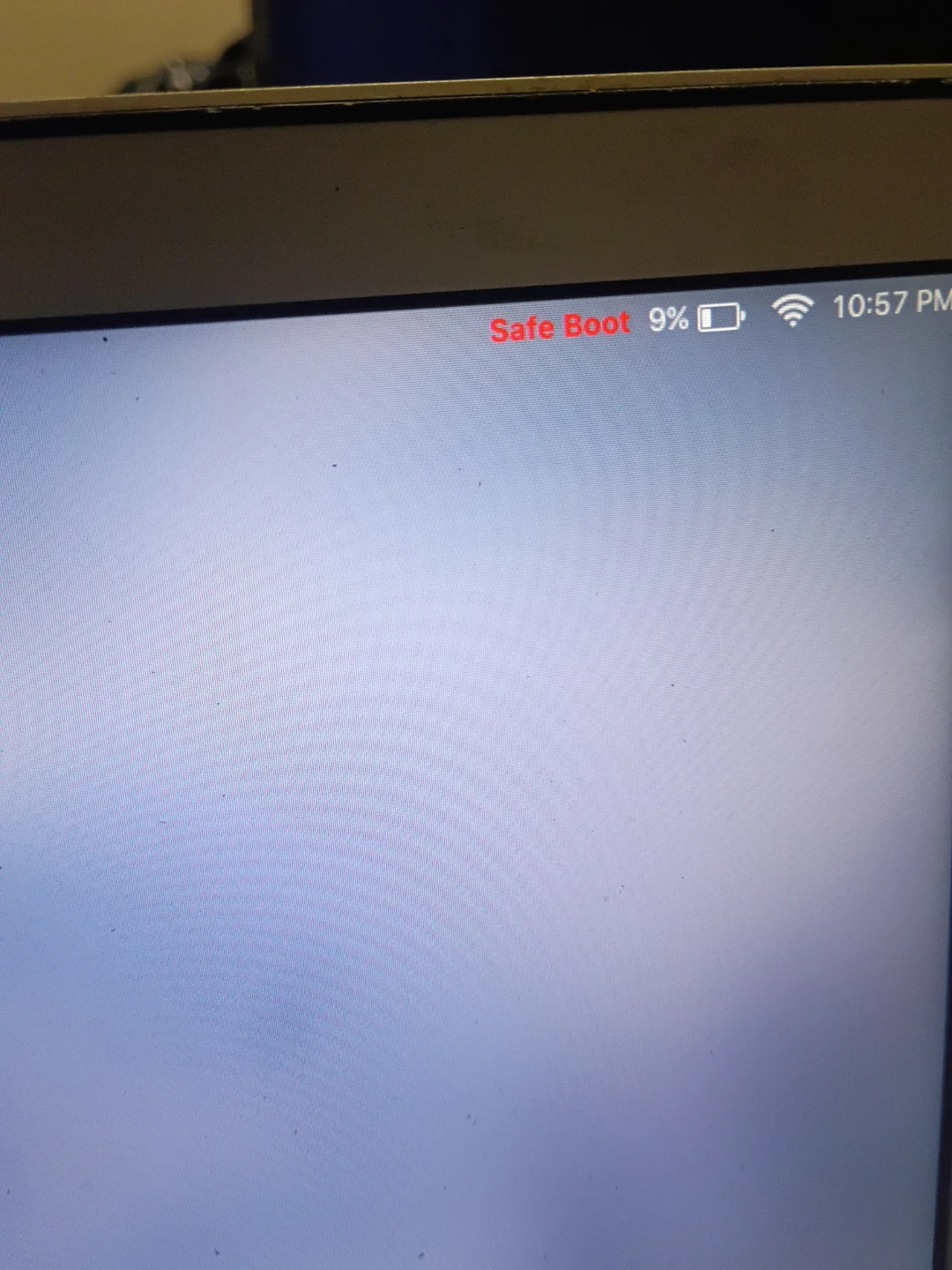 Apple MacBook Pro Laptop - photo 3