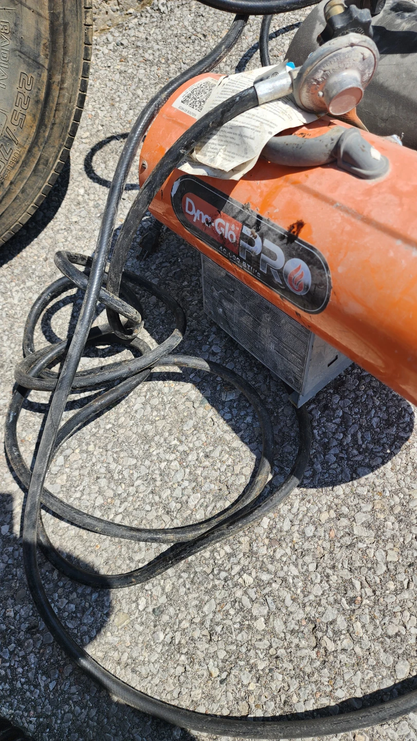 Dyna-Glo Pro Propane Heater - photo 2